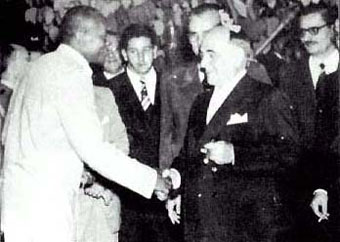 Mestre Bimba e Pres. Getúlio Vargas